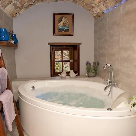 Casa Felicia, The Castle Mansion Experience Tatil Evi